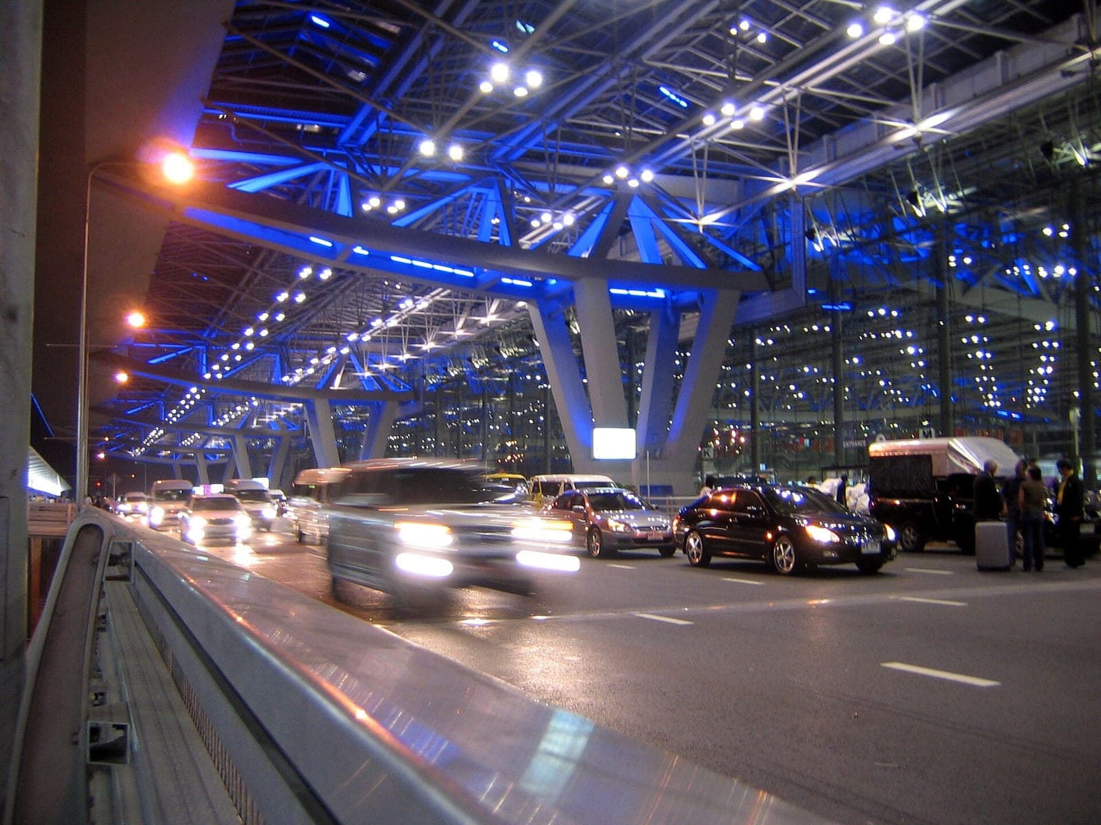 Departures level of Suvarnabhumi Airport, Bangkok, at night