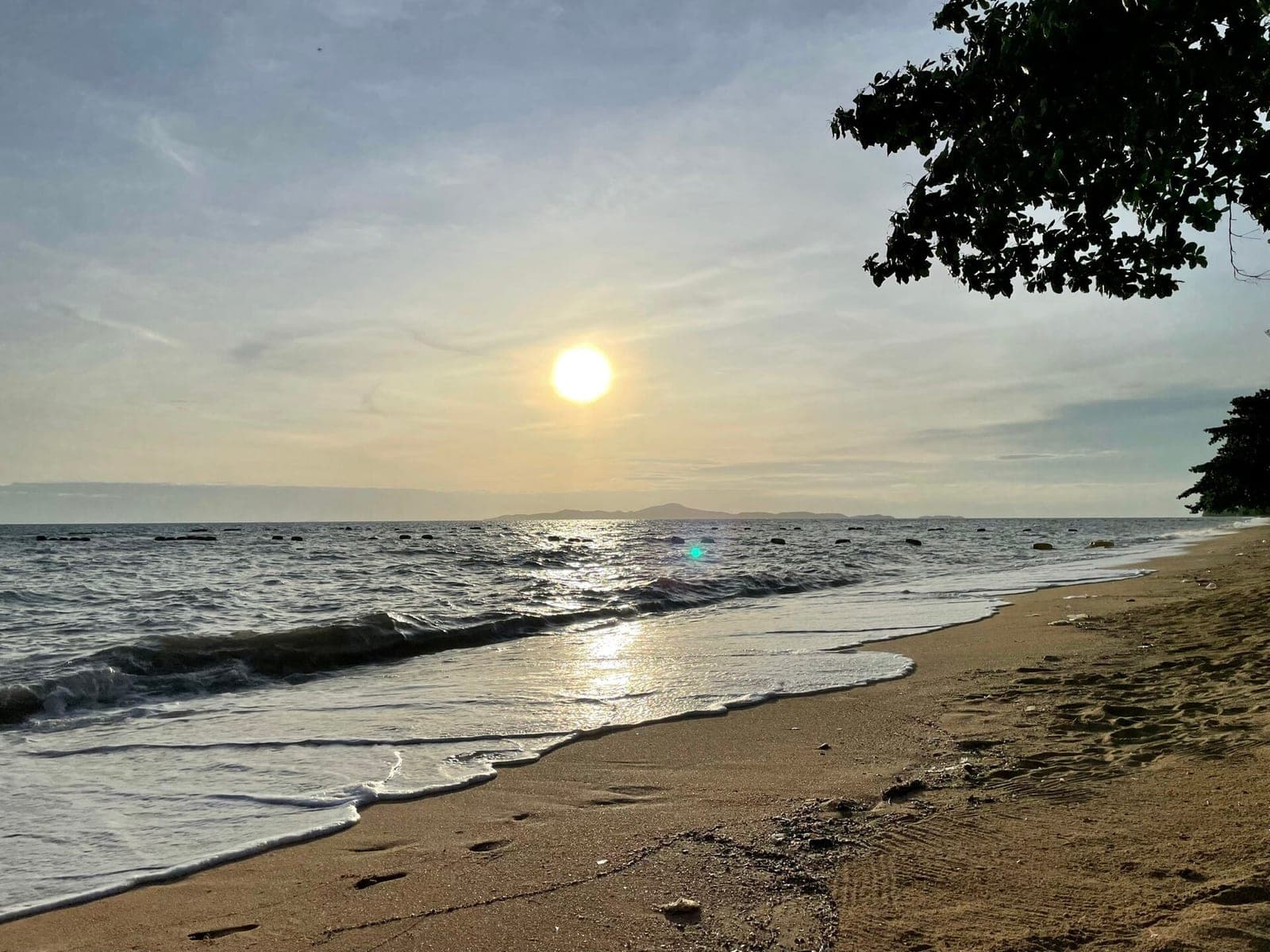 Sunset over the sea at Jomtien Beach, Pattaya