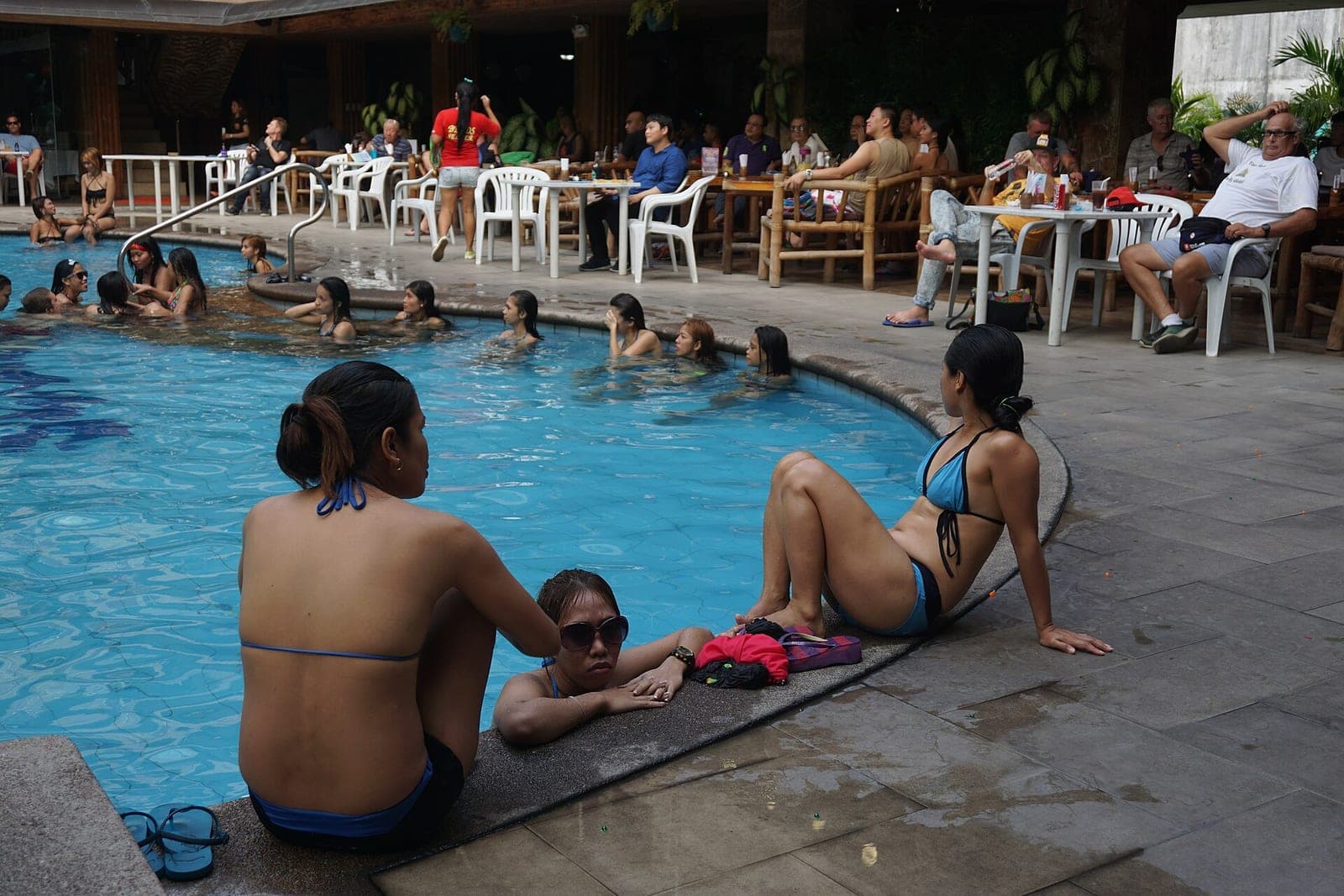 Poolside at Score Birds Hotel, Balibago, Angeles City