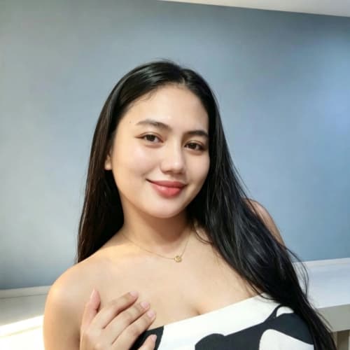 Angel, 28, from Philippines