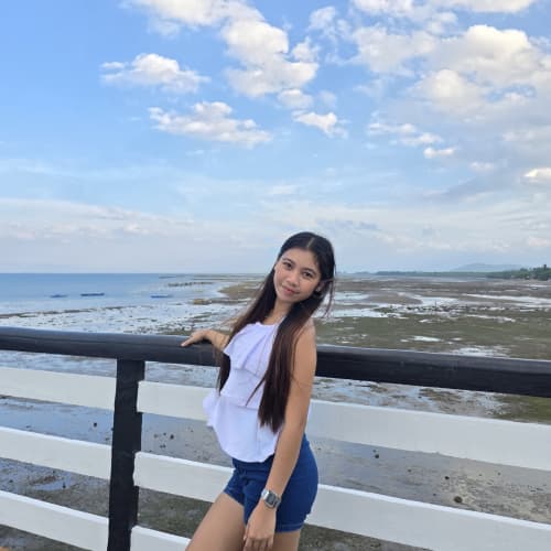Jessica, 22, from Philippines