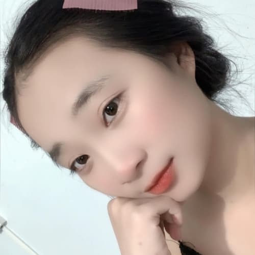 Chíp, 21, from Vietnam