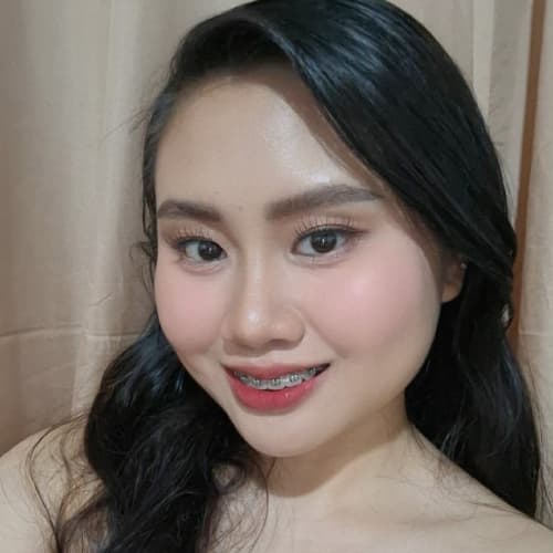 Isabel, 23, from Philippines