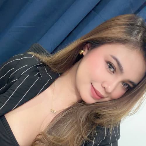 Eliza, 30, from Philippines