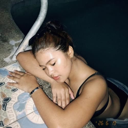 Anne, 21, from Philippines