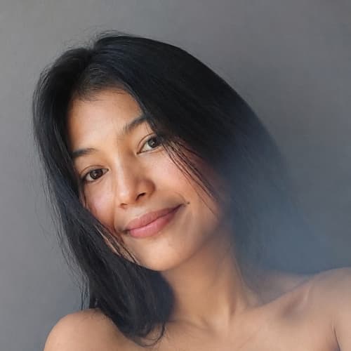 Jean, 25, from Philippines