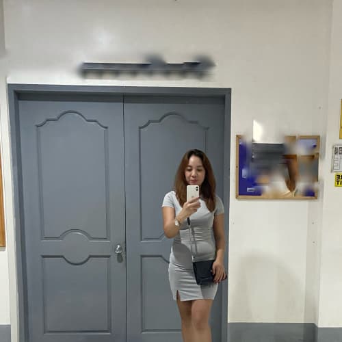 Kim, 26, from Philippines