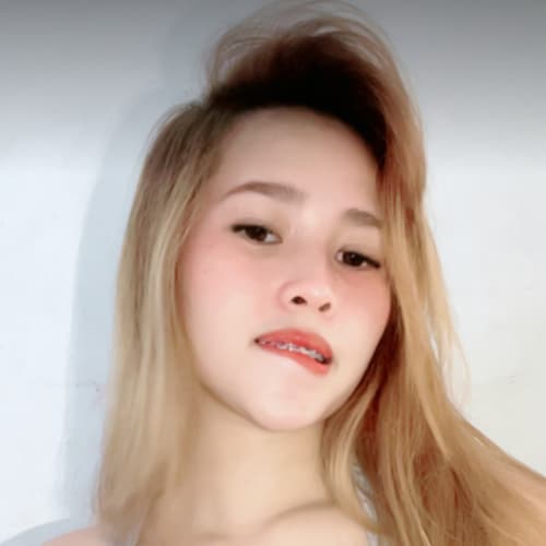 angel, 23, from Philippines