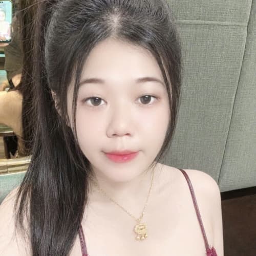 AnAn, 26, from Vietnam