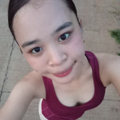 Divina, 20, from Philippines
