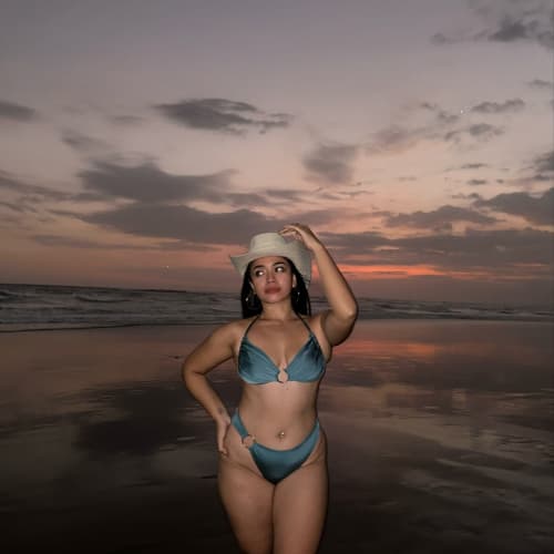 Baby, 27, from Indonesia