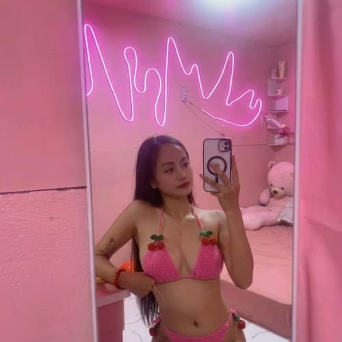 Zayne, 24, from Philippines