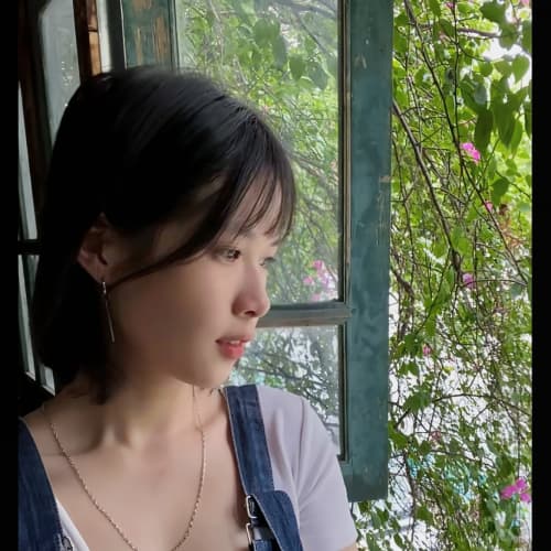阿心, 23, from Vietnam