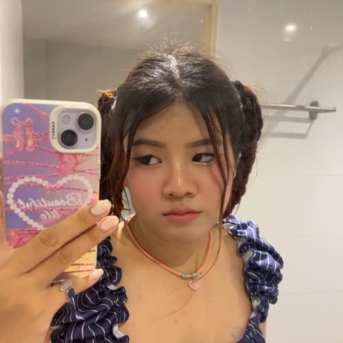 Mook, 26, from Thailand