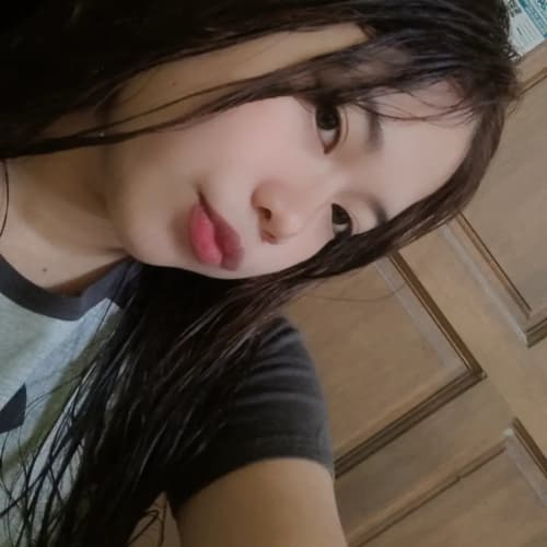 Kit, 22, from Philippines